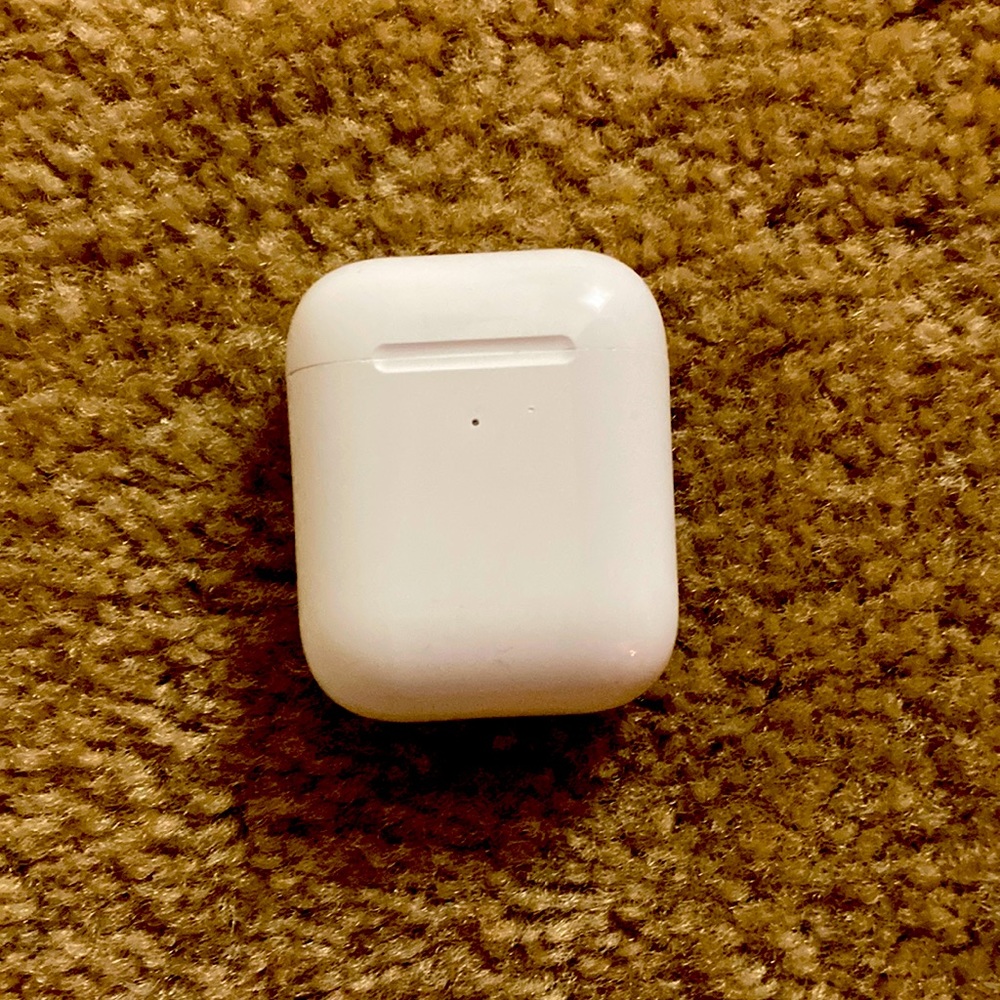 Apple AirPods Second Gen